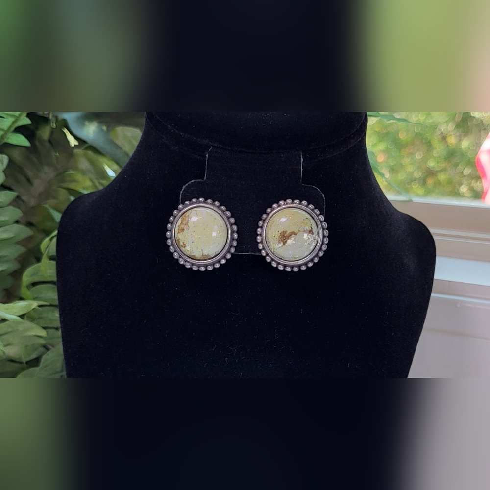Green Jasper and Antiqued Silver Round Stud Earrings / Pierced - Picture 4 of 7